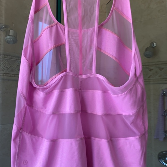 Lululemon pink mesh tank - Picture 3 of 4